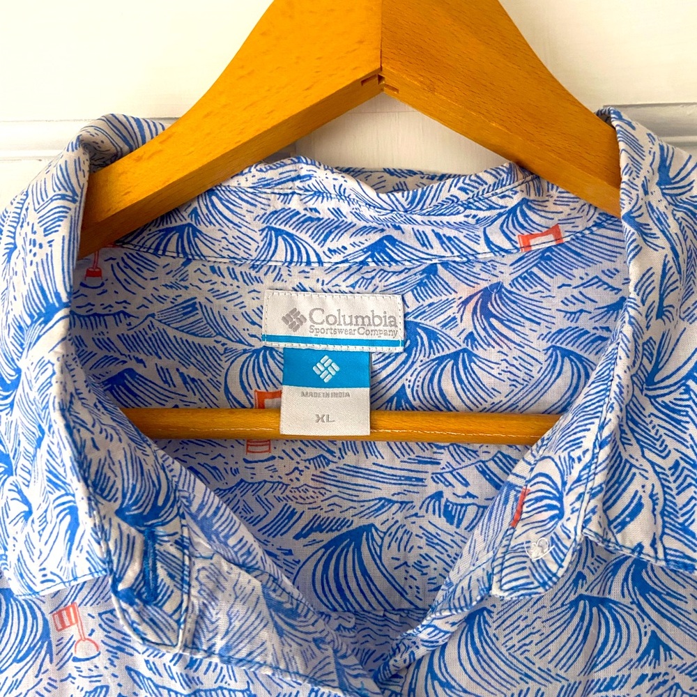 Columbia NWOT Blue Patterned Performance Fishing Gear shirt size XL